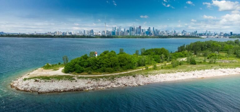 Toronto : Explorez la Ville Cosmopolite